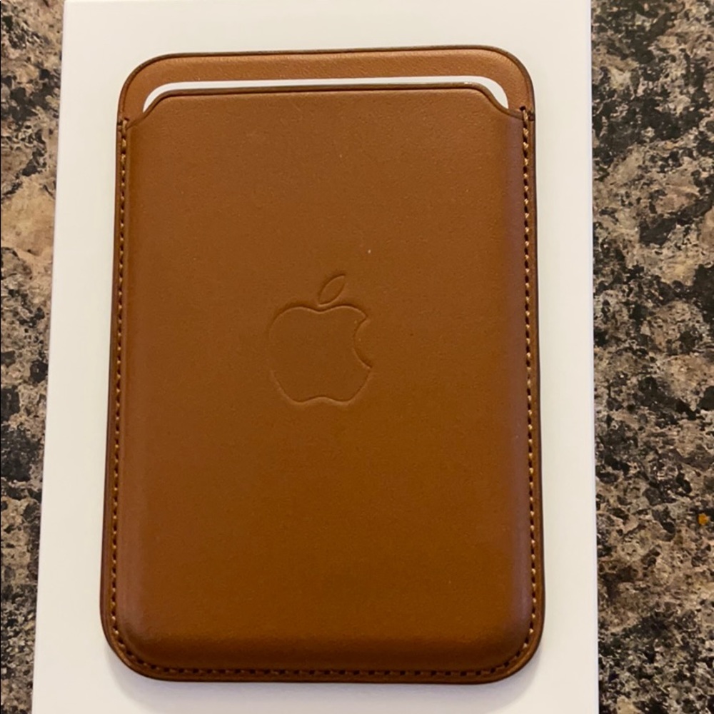 Apple Mag Safe Wallet
